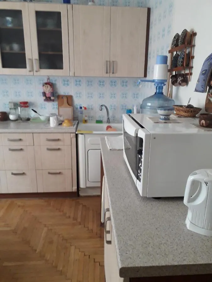 Apartmtnt Near Victori Squaue Kiev